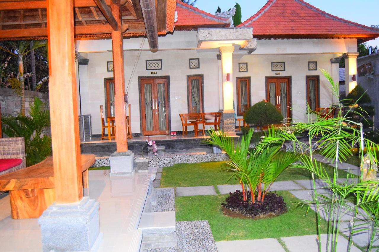 The Kanha Palace Batununggul Luaran gambar